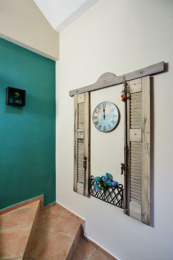 חאניה East Seafront Suite מראה חיצוני תמונה